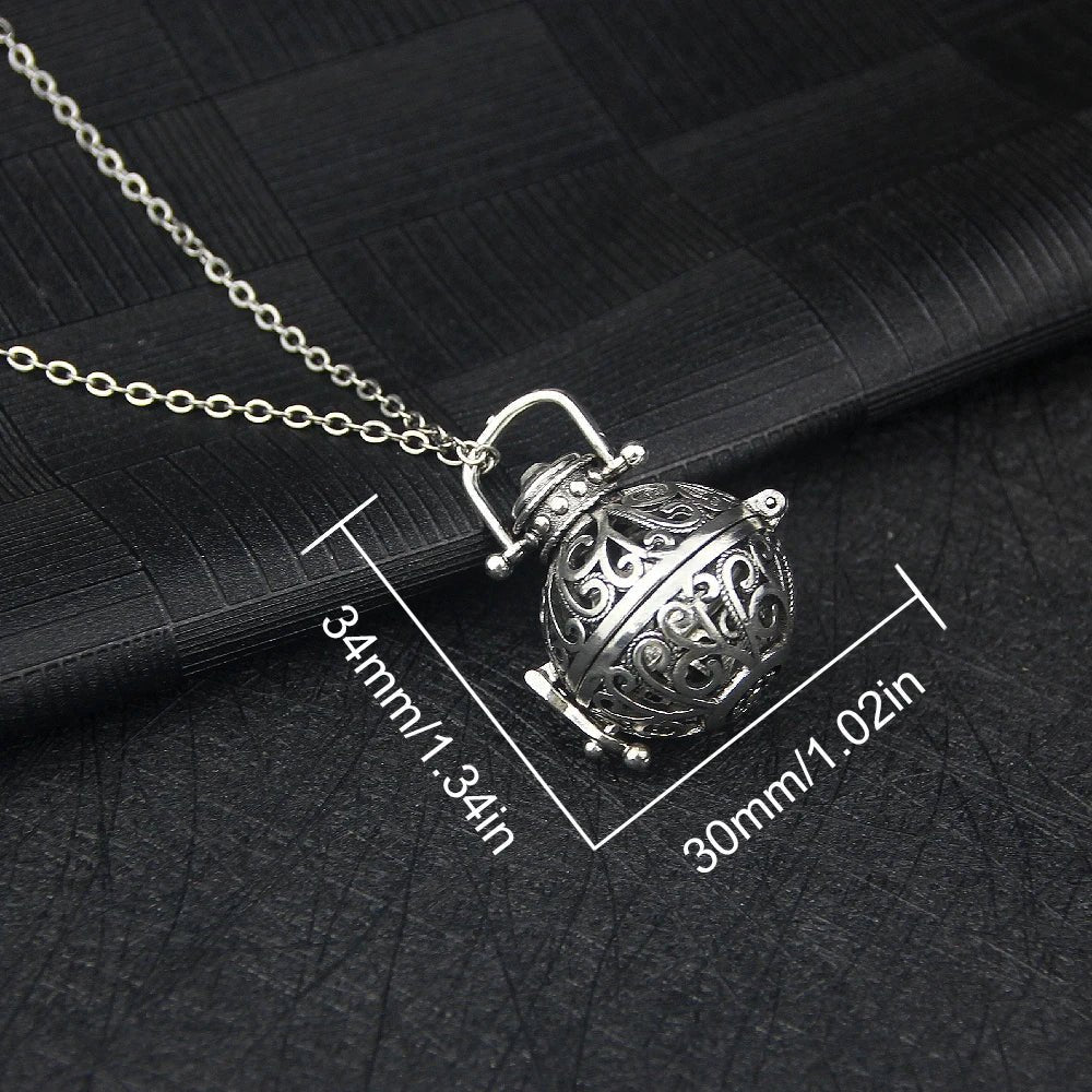 Vintage Hollow Flower Cremation Necklace – Elegant Memorial Urn Jewelry with Funnel Kit - Lumen Memory